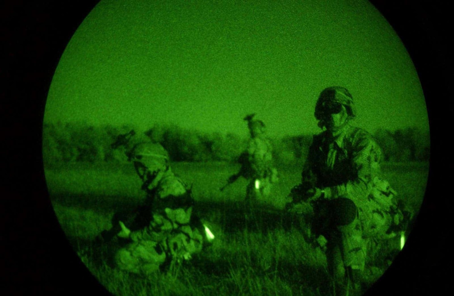Как работает военный прибор ночного видения